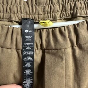 Lululemon The Lab collection: M